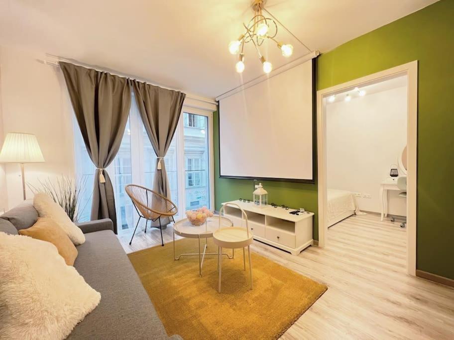 בודפשט A104 - Liberty Bridge Projection Home With Free Parking מראה חיצוני תמונה